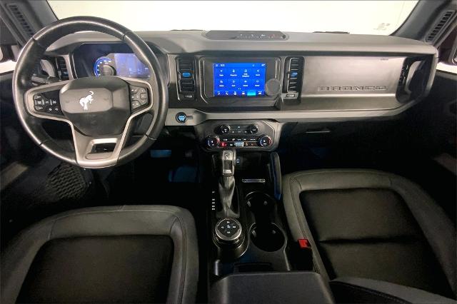 2023 Ford Bronco Vehicle Photo in Lees Summit, MO 64086