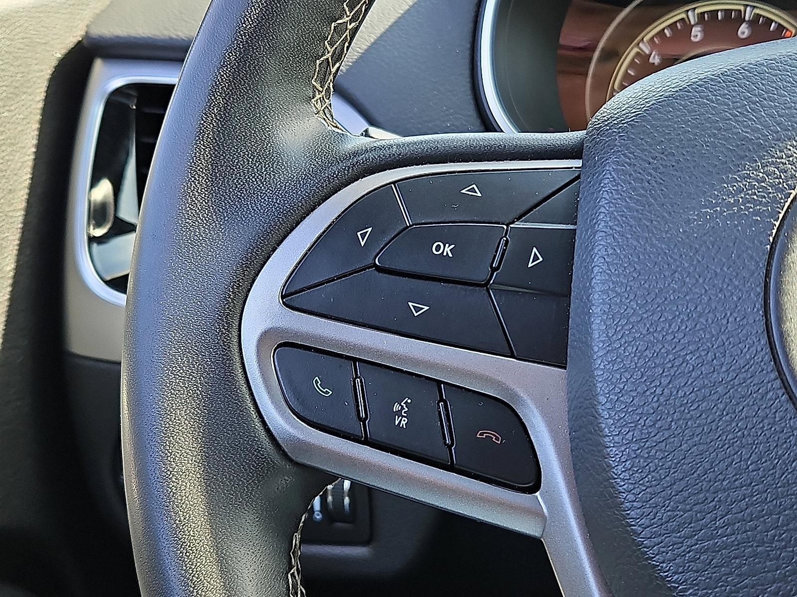 2021 Jeep Cherokee Vehicle Photo in Trevose, PA 19053
