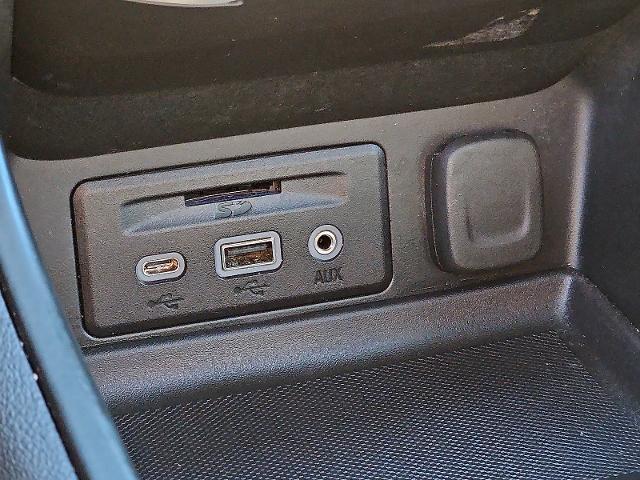 2023 GMC Terrain Vehicle Photo in TREVOSE, PA 19053-4984