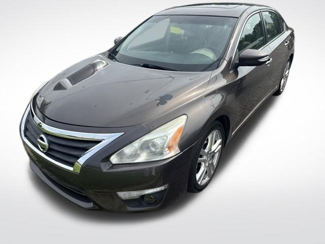 2013 Nissan Altima Vehicle Photo in Radcliff, KY 40160