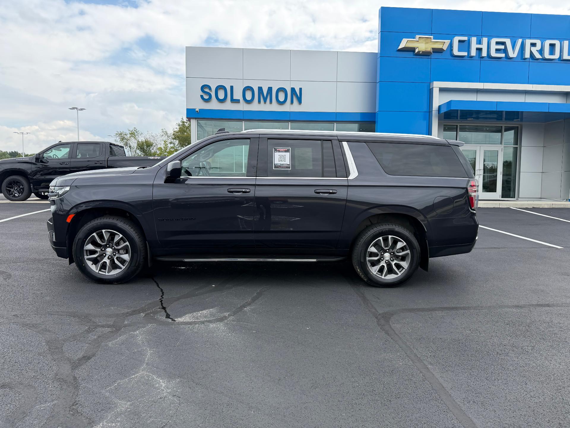 2023 Chevrolet Suburban LS - 2
