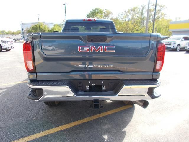 2025 GMC Sierra 3500HD Vehicle Photo in LOWELL, MA 01852-4336