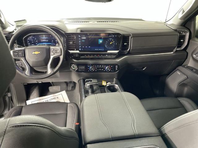 2024 Chevrolet Silverado 1500 Vehicle Photo in GILBERT, AZ 85297-0402