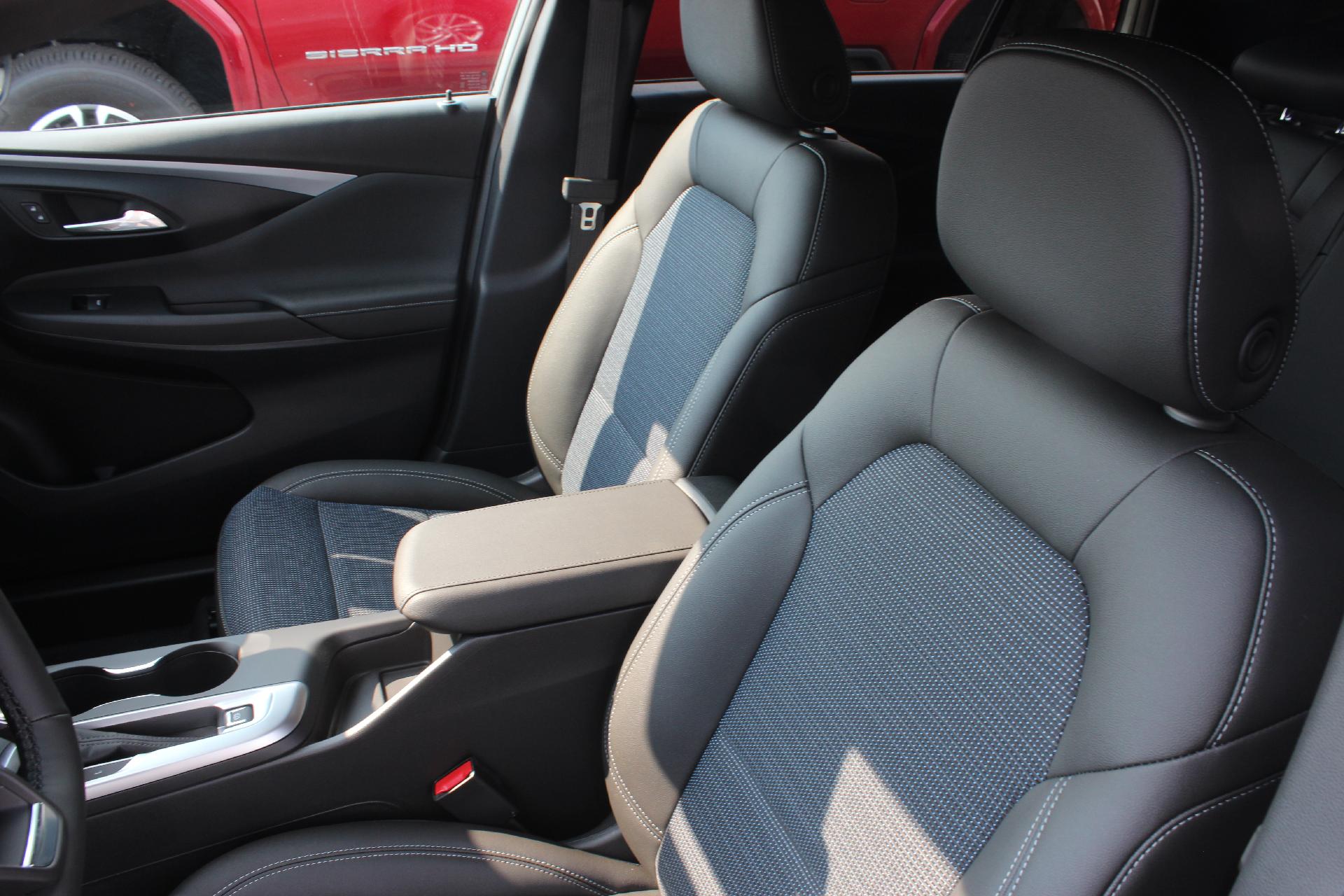 2026 Buick Envista Vehicle Photo in AURORA, CO 80012-4011