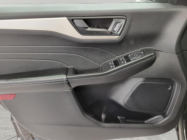 2022 Ford Escape Vehicle Photo in NEENAH, WI 54956-2243
