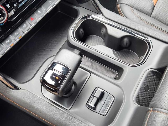 2024 GMC Sierra 1500 Vehicle Photo in DENTON, TX 76210-9321