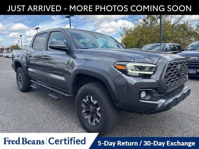 2020 Toyota Tacoma 4WD Vehicle Photo in Flemington, NJ 08822