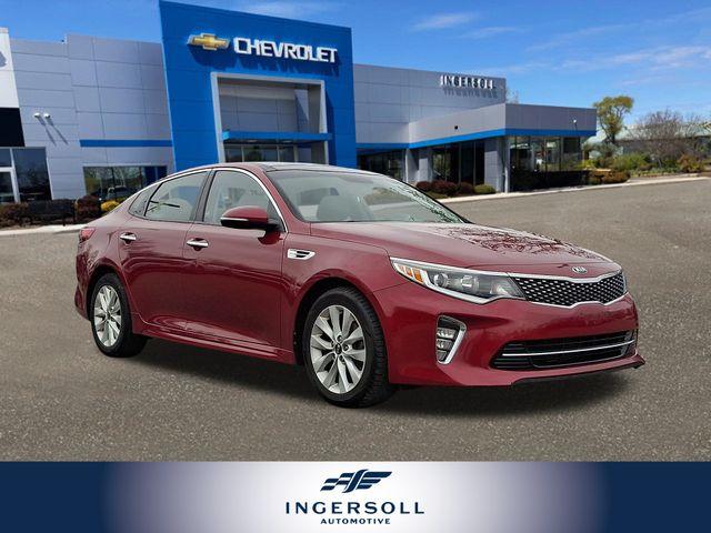 2018 Kia Optima Vehicle Photo in DANBURY, CT 06810-5034