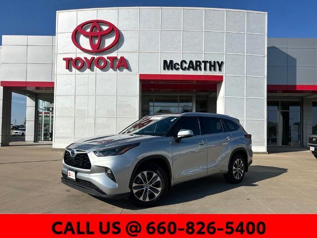 2022 Toyota Highlander Vehicle Photo in Sedalia, MO 65301