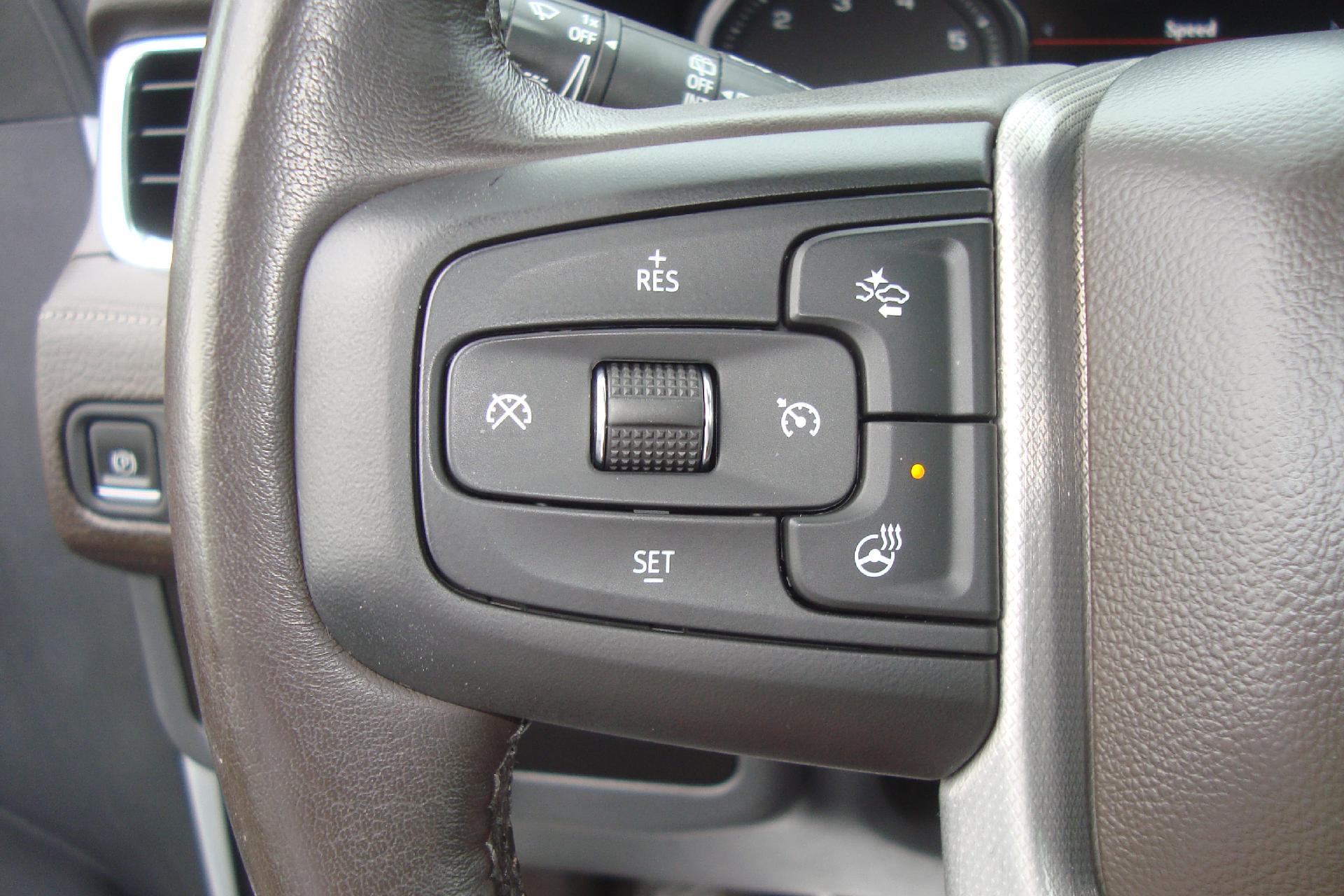 2021 GMC Yukon XL Vehicle Photo in PORTSMOUTH, NH 03801-4196