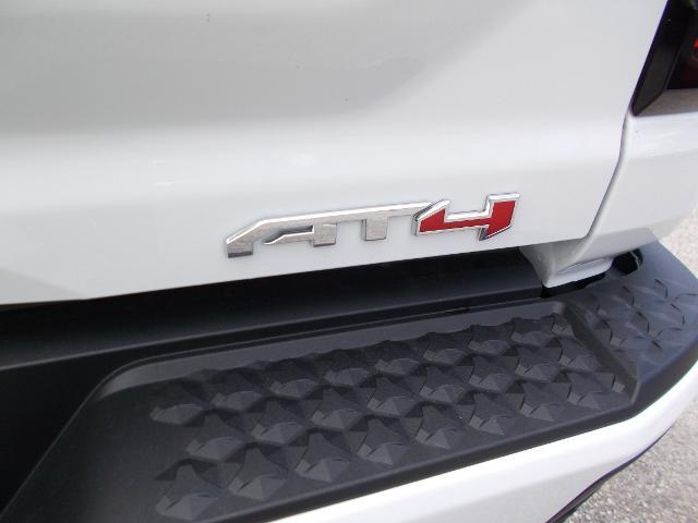 2026 GMC Canyon Vehicle Photo in LOWELL, MA 01852-4336