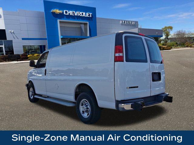 2023 Chevrolet Express Cargo 2500 Vehicle Photo in DANBURY, CT 06810-5034