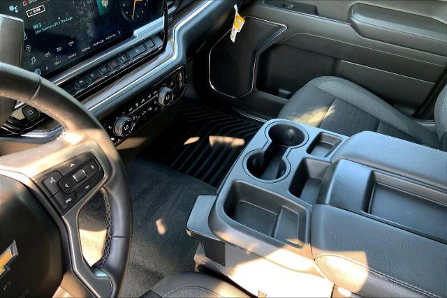 2023 Chevrolet Silverado 1500 Vehicle Photo in TOPEKA, KS 66609-0000