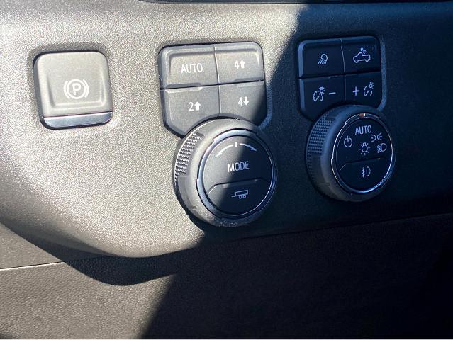 2025 Chevrolet Silverado 2500 HD Vehicle Photo in SAVANNAH, GA 31406-4513