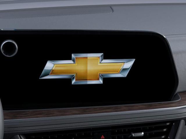 2026 Chevrolet Suburban Vehicle Photo in NEENAH, WI 54956-2243
