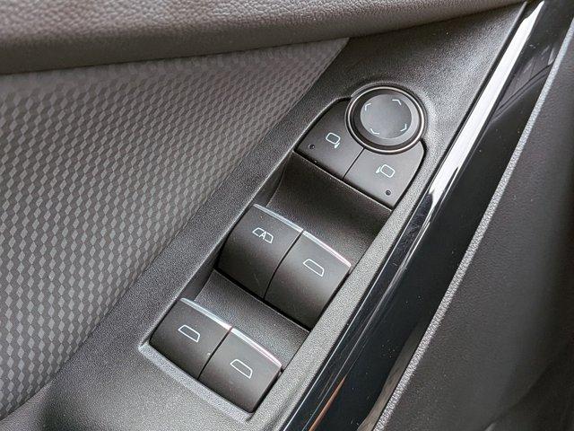 2025 Chevrolet Equinox Vehicle Photo in BRUNSWICK, GA 31525-1881