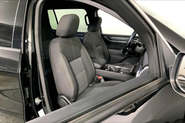 2025 GMC Acadia Vehicle Photo in KANSAS CITY, MO 64114-4502