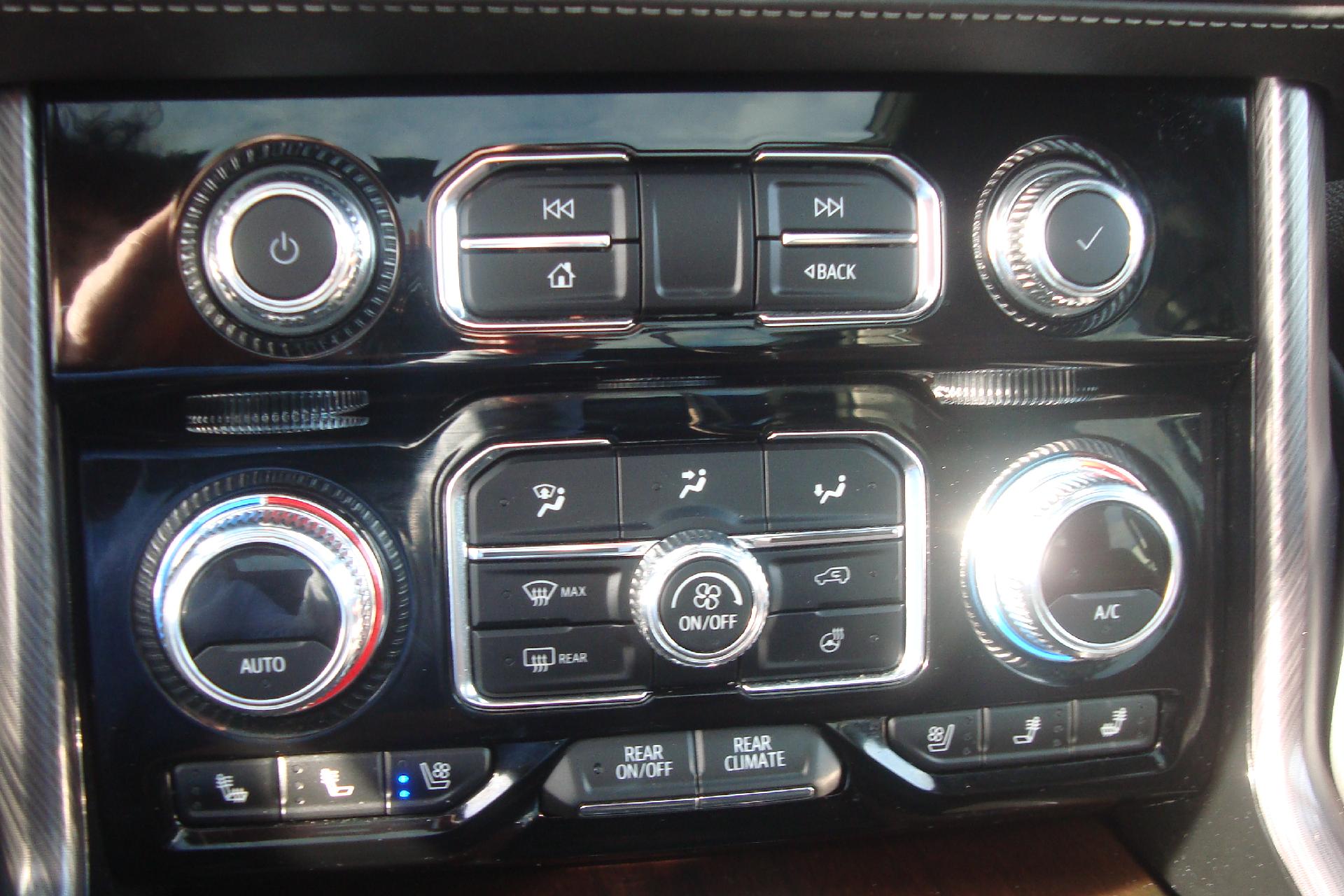 2023 GMC Yukon Vehicle Photo in PORTSMOUTH, NH 03801-4196