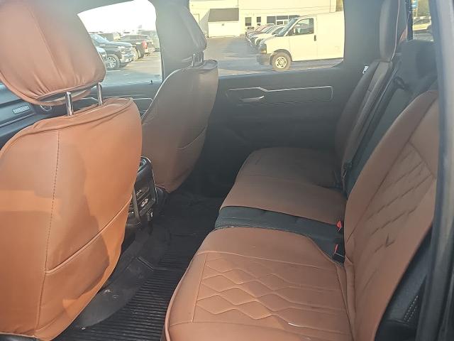 2019 Ram 1500 Vehicle Photo in MOON TOWNSHIP, PA 15108-2571