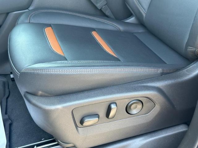 2025 GMC Sierra 1500 Vehicle Photo in COLUMBIA, MO 65203-3903