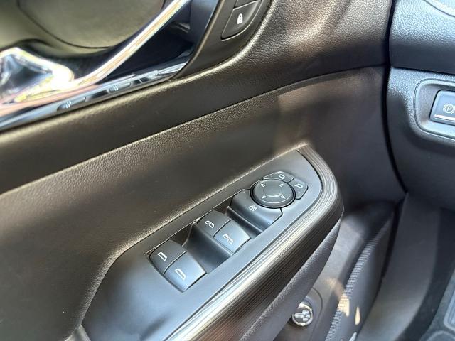 2023 GMC Acadia Vehicle Photo in Savannah, GA 31419