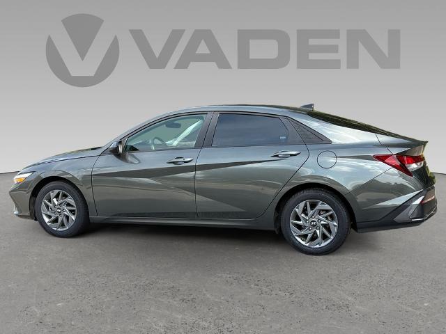 2024 Hyundai ELANTRA Vehicle Photo in Statesboro, GA 30458