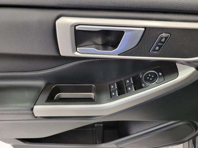 2024 Ford Explorer Vehicle Photo in NEENAH, WI 54956-2243