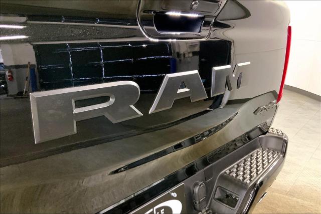 2025 Ram 1500 Vehicle Photo in INDEPENDENCE, MO 64055-1314