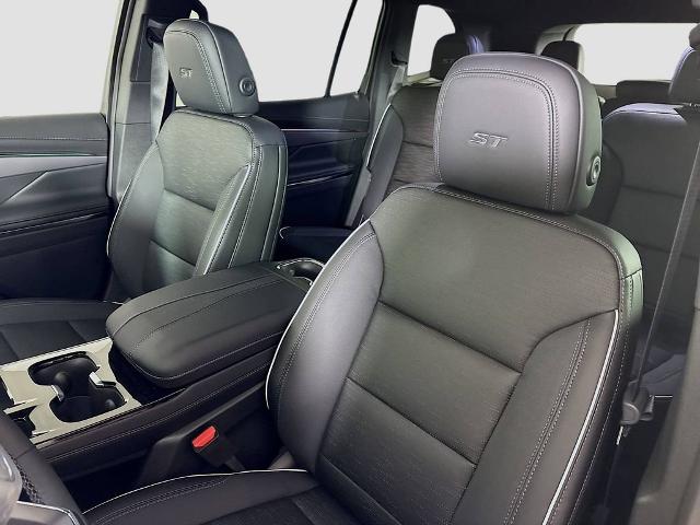 2026 Buick Enclave Vehicle Photo in PUYALLUP, WA 98371-4149