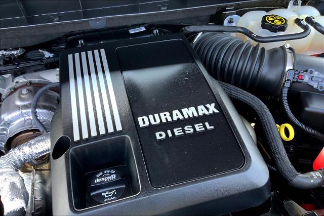 2022 GMC Sierra 1500 Vehicle Photo in TOPEKA, KS 66609-0000