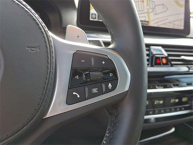 2023 BMW 540i xDrive Vehicle Photo in Willow Grove, PA 19090