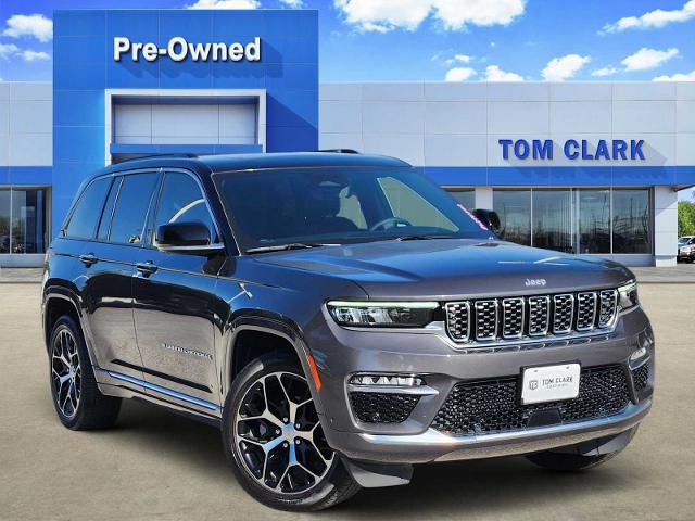 2024 Jeep Grand Cherokee Vehicle Photo in DENTON, TX 76210-9321