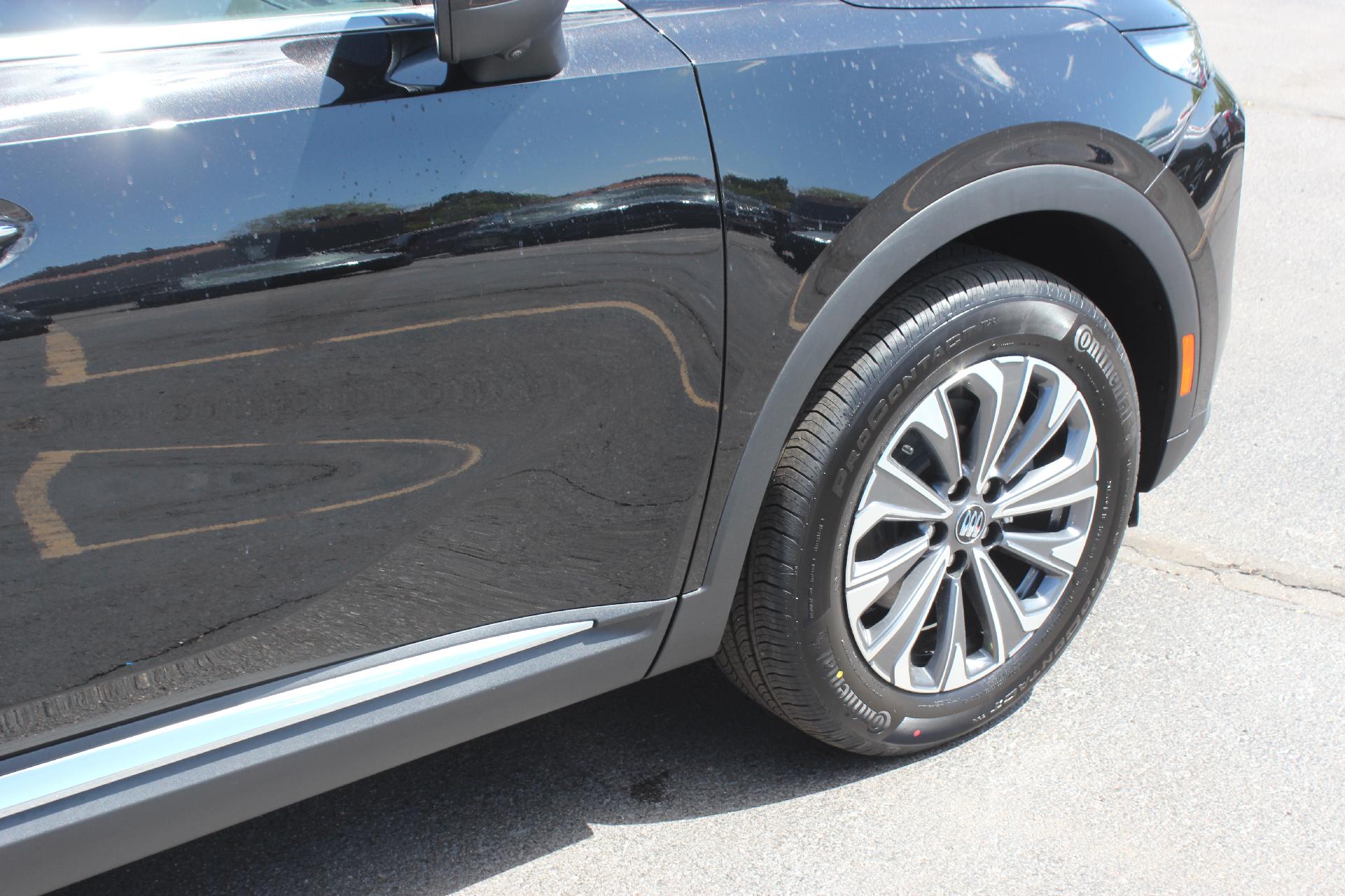2025 Buick Envision Vehicle Photo in AURORA, CO 80012-4011