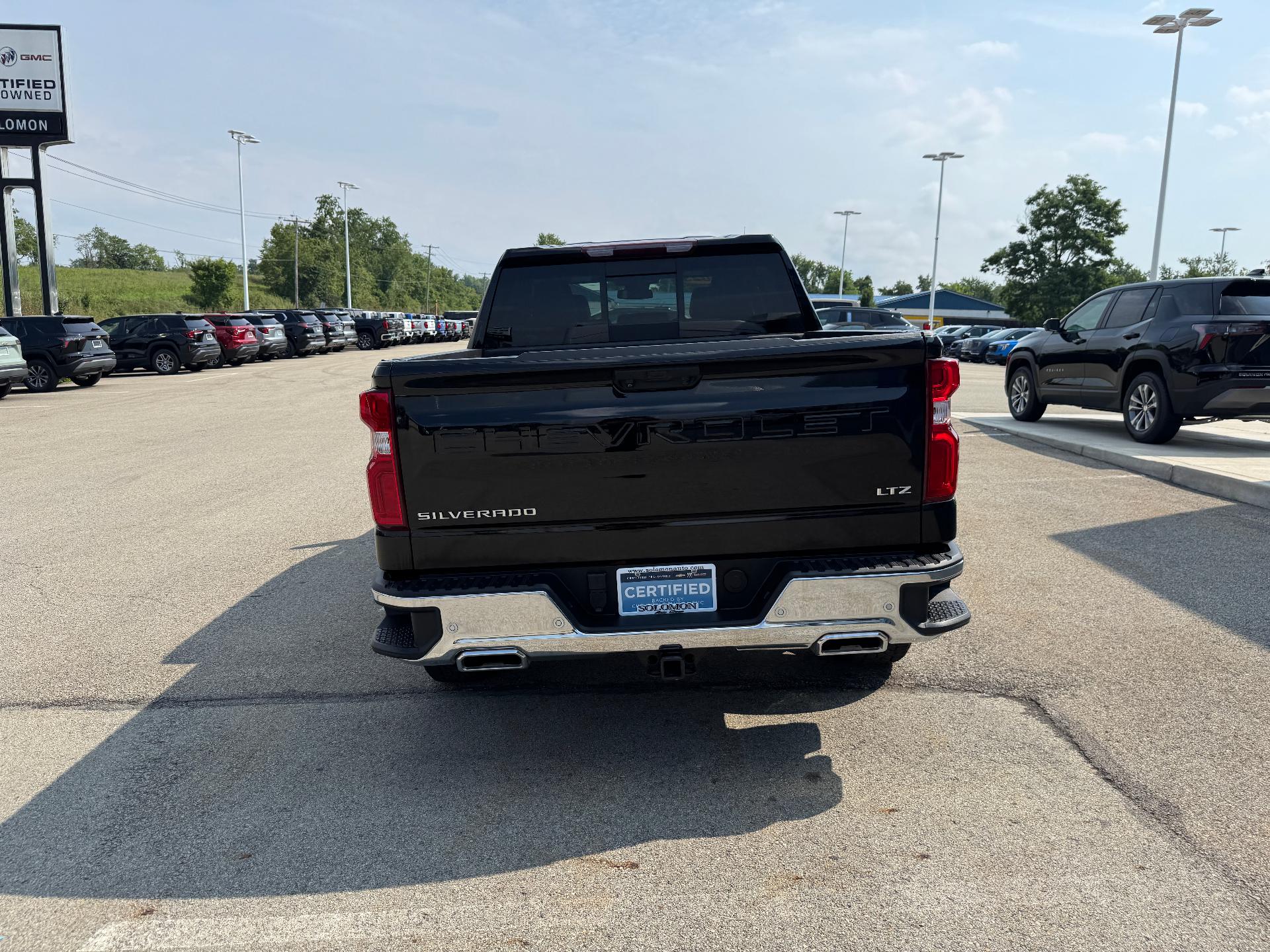 2023 Chevrolet Silverado 1500 LTZ - 3