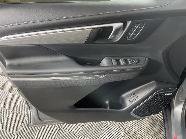 2025 Buick Enclave Vehicle Photo in GILBERT, AZ 85297-0402