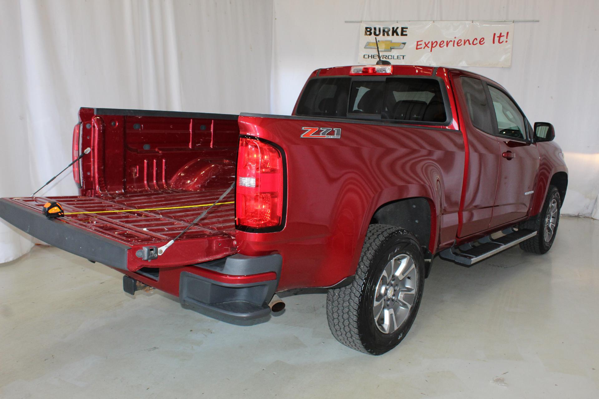 2017 Chevrolet Colorado Vehicle Photo in NORTHAMPTON, MA 01060-1120