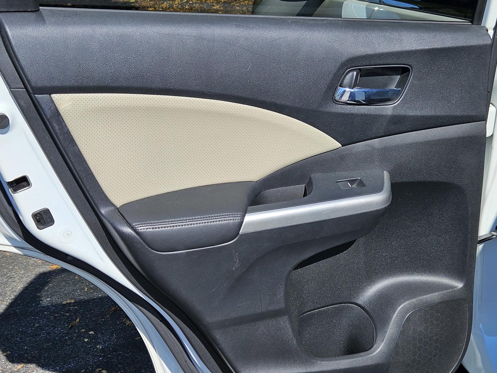 2015 Honda CR-V Vehicle Photo in Harrisburg, PA 17111