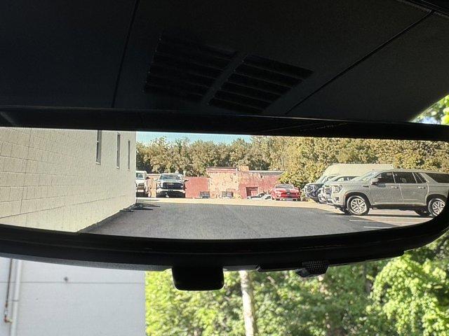 2024 Cadillac LYRIQ Vehicle Photo in LEOMINSTER, MA 01453-2952