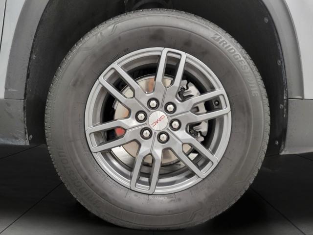 2025 GMC Acadia Vehicle Photo in NEENAH, WI 54956-2243