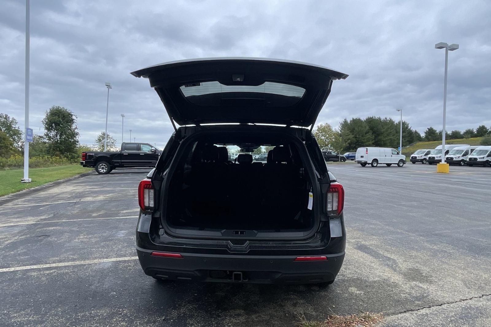 2025 Ford Police Interceptor Utility Vehicle Photo in Belle Vernon, PA 15012