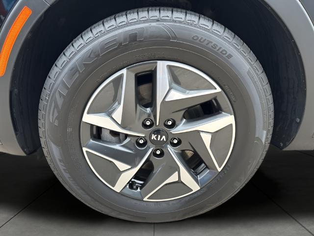 2021 Kia Sorento Hybrid Vehicle Photo in MANITOWOC, WI 54220-5838