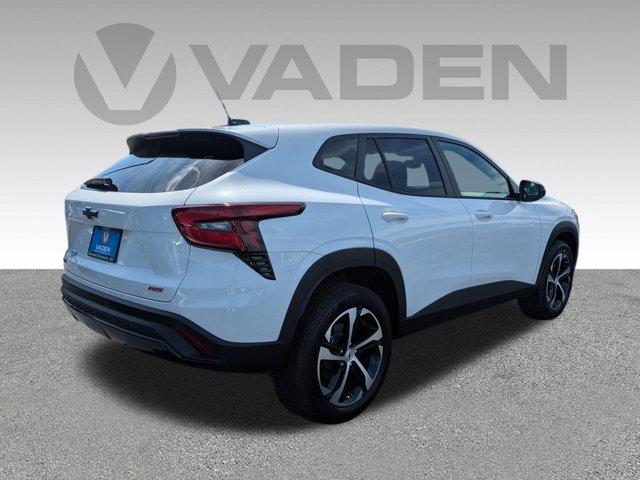 2025 Chevrolet Trax Vehicle Photo in BRUNSWICK, GA 31525-1881