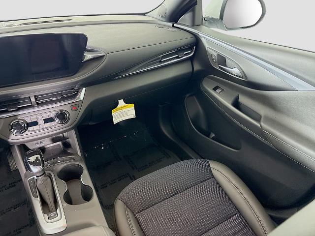 2025 Buick Envista Vehicle Photo in PUYALLUP, WA 98371-4149