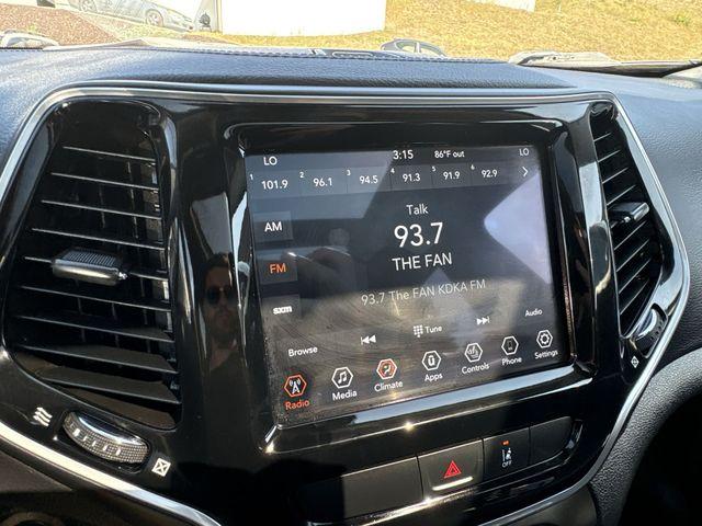 2022 Jeep Cherokee Vehicle Photo in Pleasant Hills, PA 15236