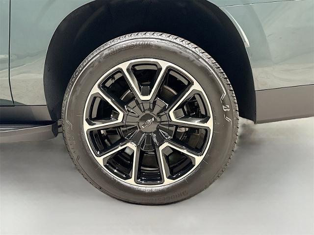 2026 Chevrolet Suburban Vehicle Photo in EVERETT, WA 98203-5662