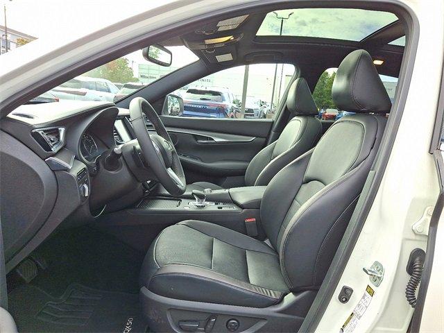 2022 INFINITI QX50 Vehicle Photo in Willow Grove, PA 19090
