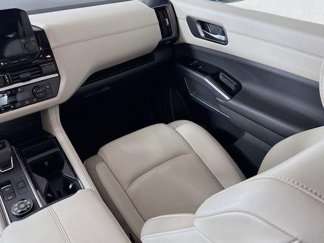 2023 Nissan Pathfinder Vehicle Photo in Flemington, NJ 08822