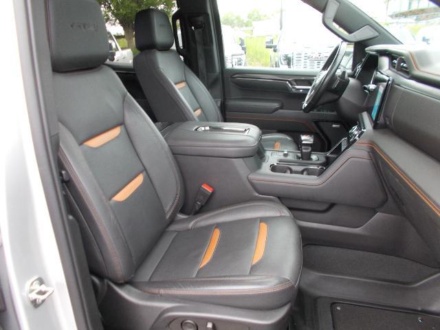 2022 GMC Sierra 1500 Vehicle Photo in LOWELL, MA 01852-4336