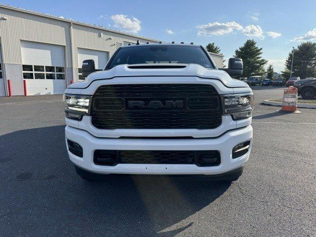 2024 Ram 3500 Vehicle Photo in Mechanicsburg, PA 17050-1707