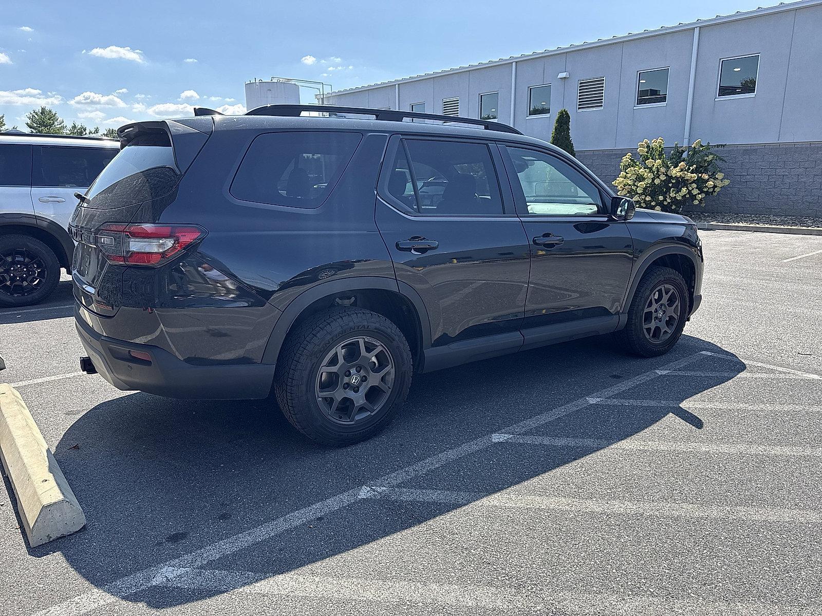2024 Honda Pilot Vehicle Photo in Mechanicsburg, PA 17050-2306